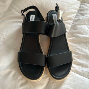 New Never Worn Black Steve Madden Wedges